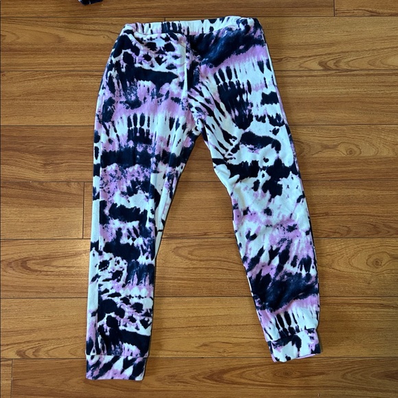 Belle Du Jour Pink and Black Tie-Dye Hooded Zip Jumpsuit - Picture 4 of 4